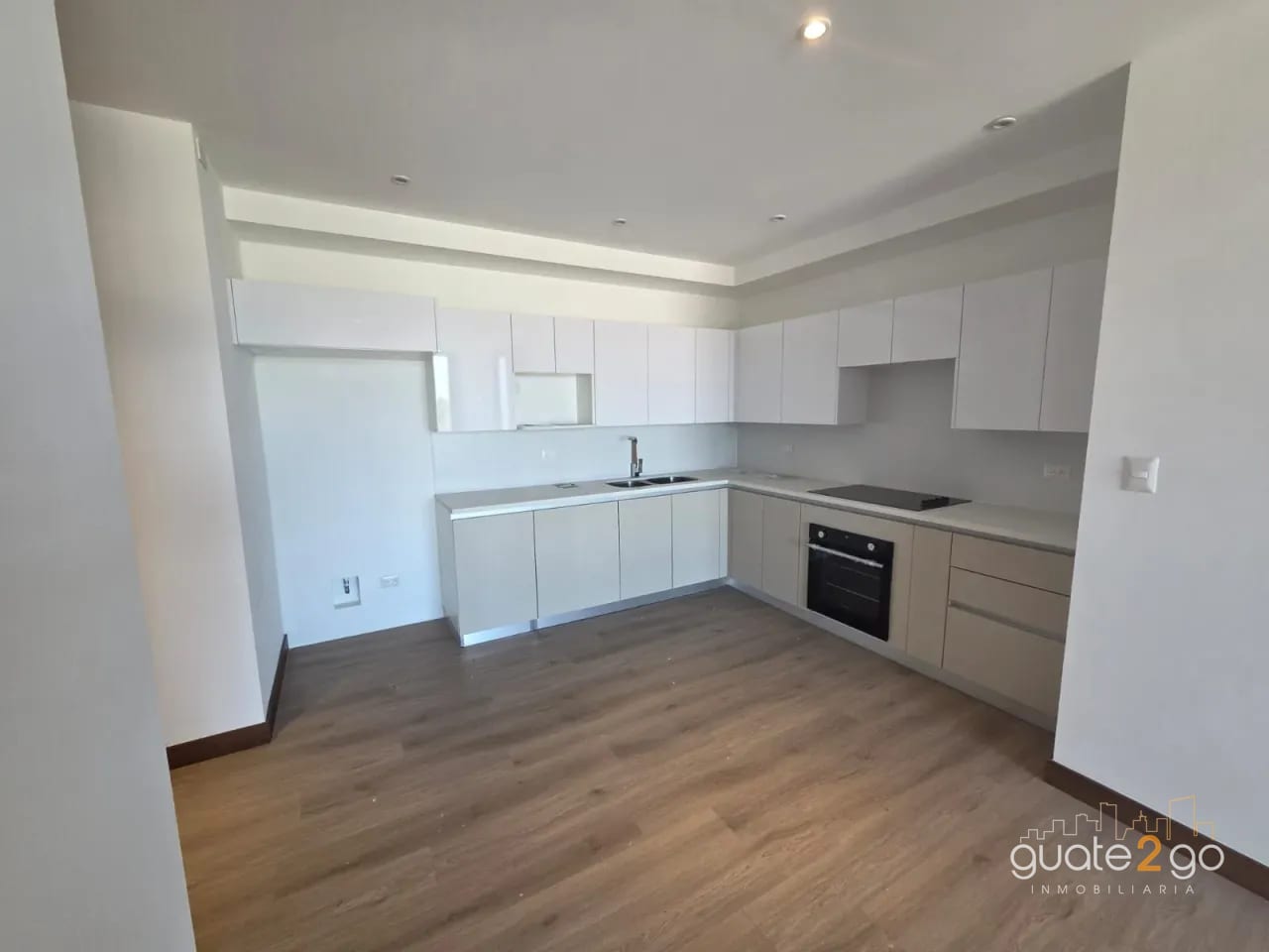 Apartamento en venta en Artis zona 13 — Apartamento en Venta en Zona 14, Guatemala, Ciudad — foto 2 de 14