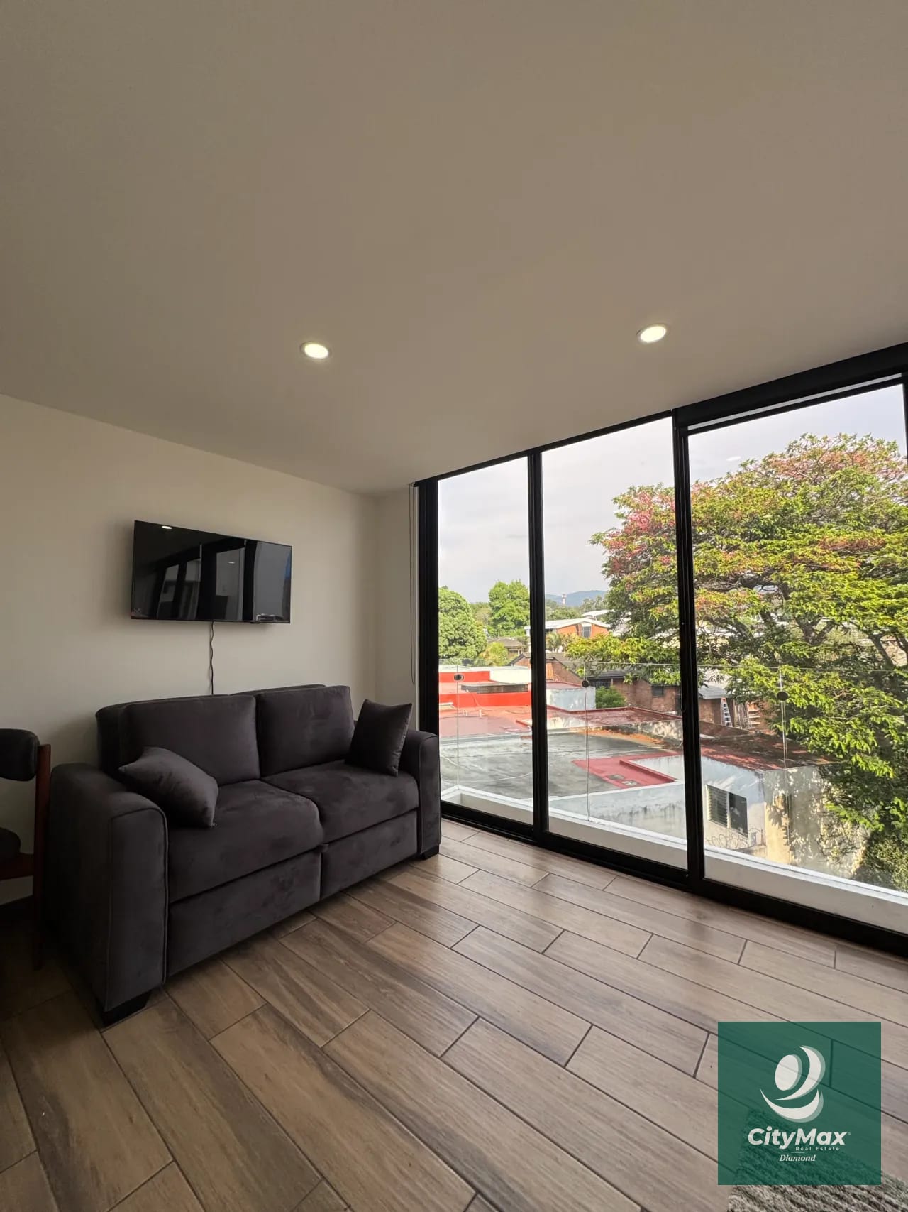 Apartamento tipo Estudio amueblado en renta Zona 15 — Apartamento en Alquiler en Zona 15, Guatemala, Ciudad — foto 3 de 15