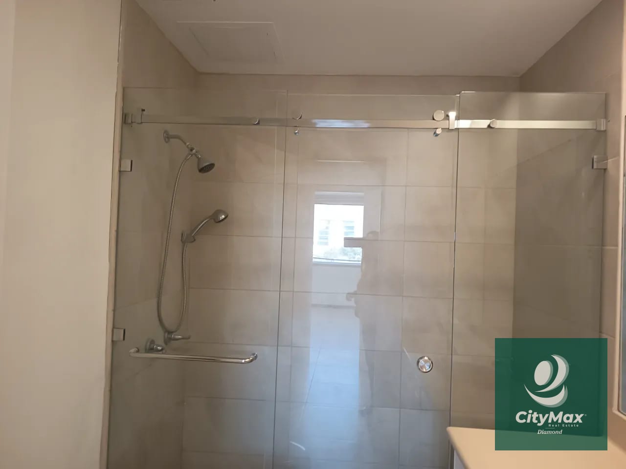 Apartamento en renta en zona 14 sobre Las Americas — Apartamento en Alquiler en Zona 14, Guatemala, Ciudad — foto 14 de 17