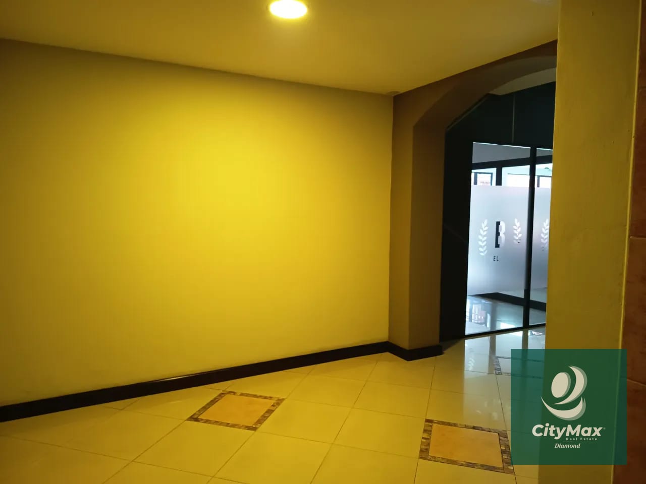 Apartamento en renta en zona 14 sobre Las Americas — Apartamento en Alquiler en Zona 14, Guatemala, Ciudad — foto 3 de 17