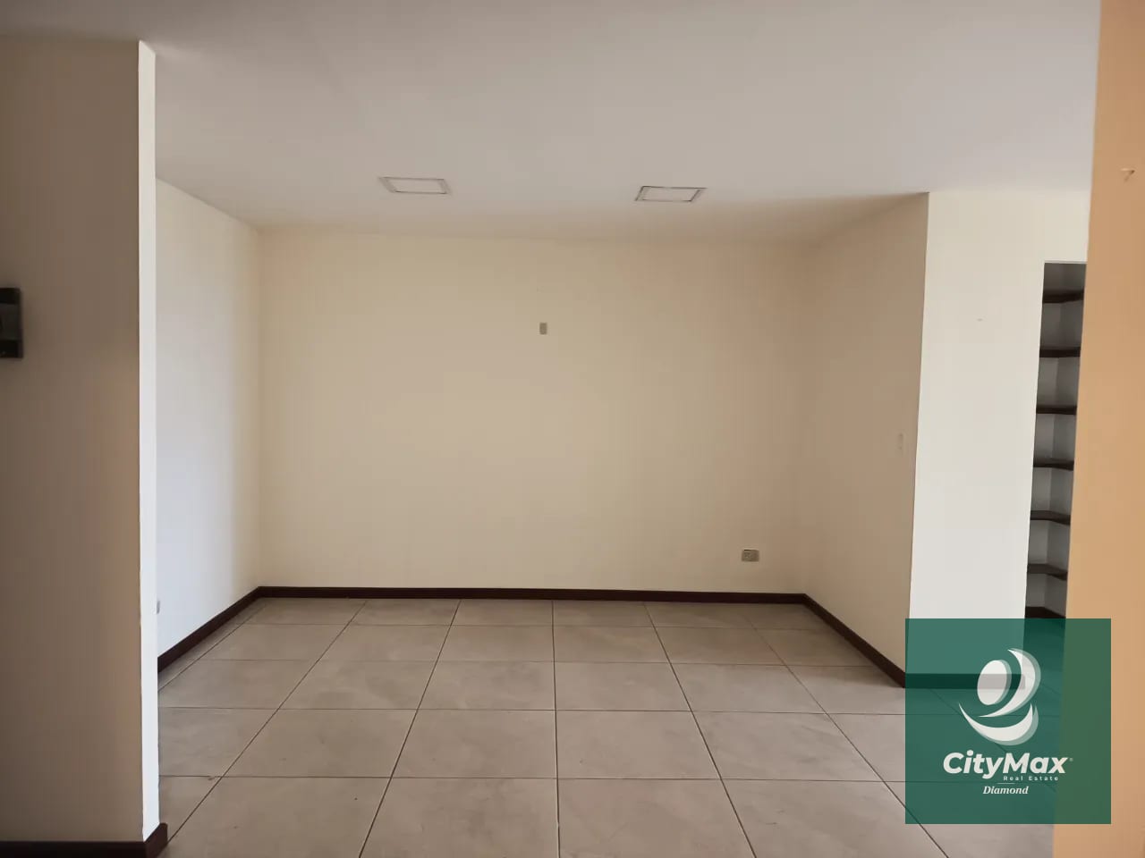 Apartamento en renta en zona 14 sobre Las Americas — Apartamento en Alquiler en Zona 14, Guatemala, Ciudad — foto 11 de 17