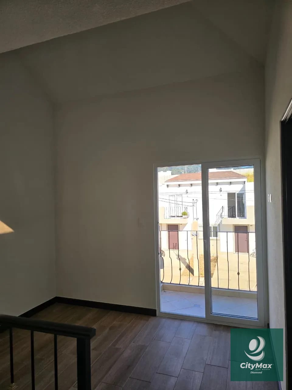 Casa dentro de Condominio en Renta en San José Pinula — Casa en Alquiler en Valles de Navarra, San José Pinula, Guatemala, Ciudad — foto 9 de 17