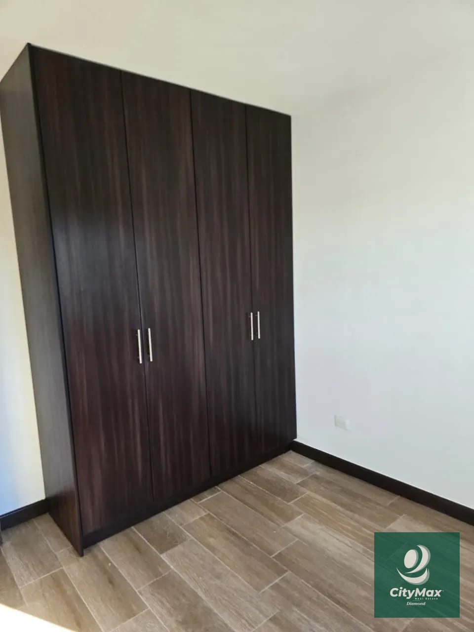 Casa dentro de Condominio en Renta en San José Pinula — Casa en Alquiler en Valles de Navarra, San José Pinula, Guatemala, Ciudad — foto 16 de 17