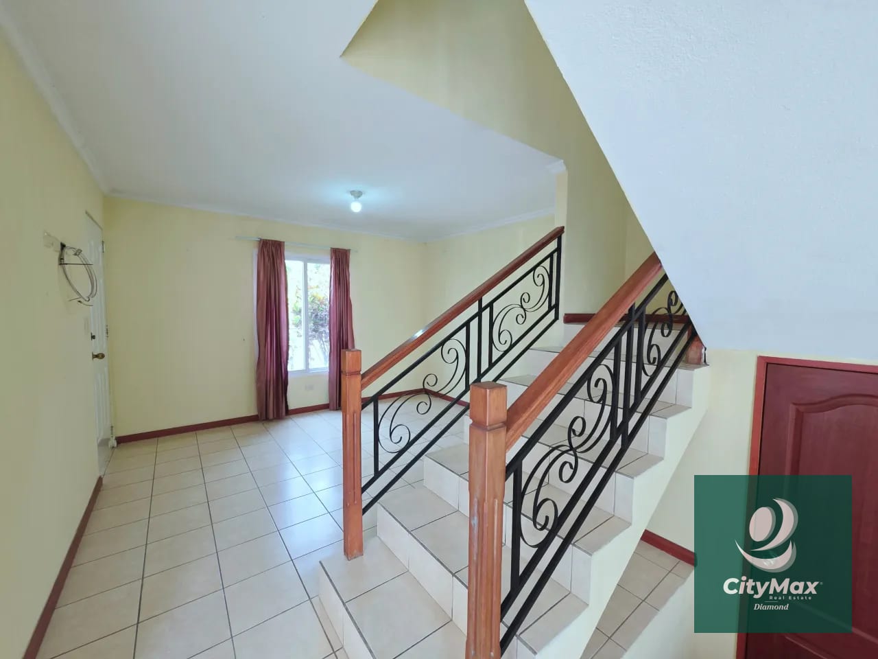 Casa en Venta en Hacienda de Las Flores Zona 2 de Villa Nueva — Casa en Venta en Villa Nueva, Guatemala, Ciudad — foto 6 de 15