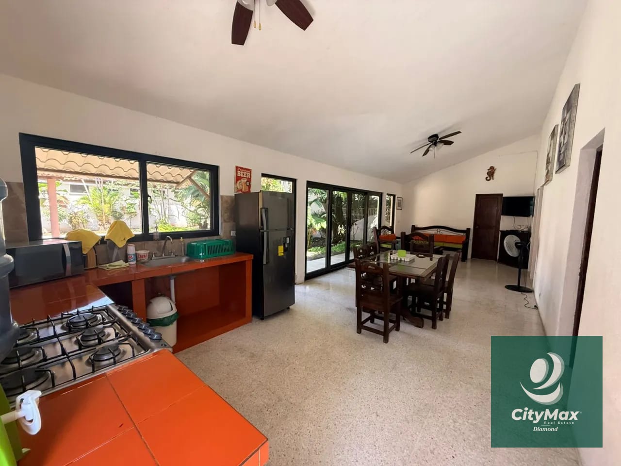 Terreno en Venta en Las Hojarascas Mixco — Casa en Alquiler en Puerto San José, Escuintla — foto 6 de 14