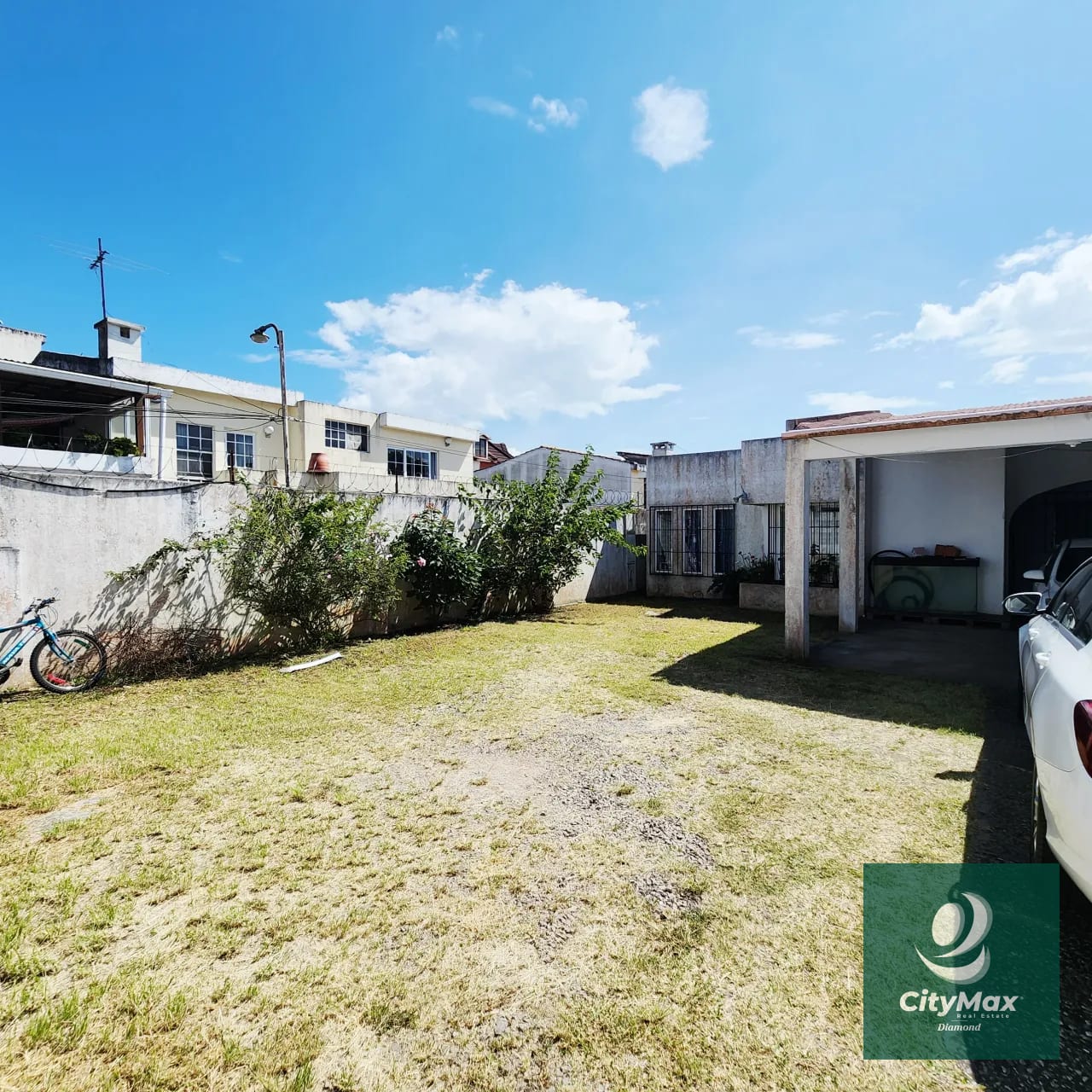 Propiedad con 2 Casas Venta Carretera a San Jose Pinula — Casa en Venta en San José Pinula, Guatemala, Ciudad — foto 15 de 16