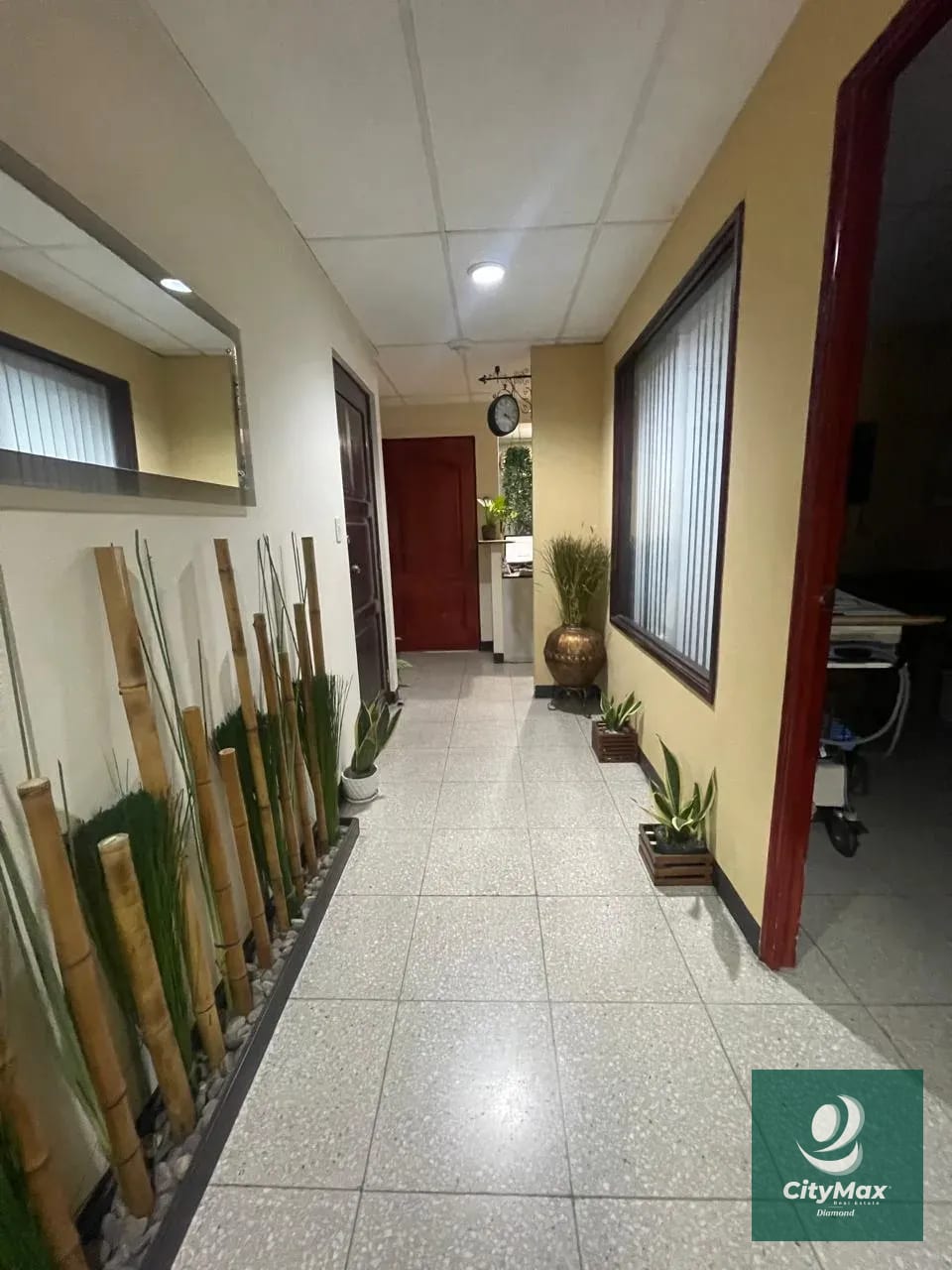 Clínica Médica en Renta en Edificio Medico Zona 15 — Oficina en Alquiler en Multimedica, Zona 15, Guatemala, Ciudad — foto 3 de 8