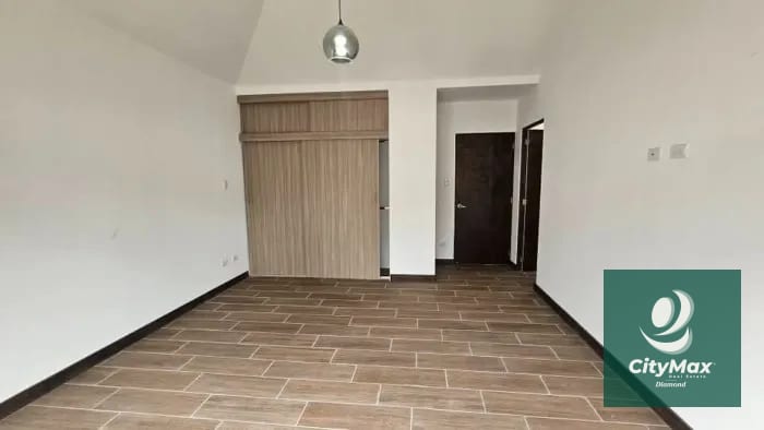Casa en Venta en Km 21.5 Carretera a Fraijanes — Casa en Venta en Fraijanes, Carretera a El Salvador, Guatemala, Ciudad — foto 4 de 10