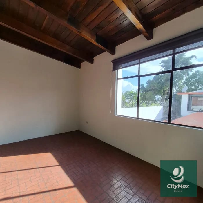 Casa para Oficinas en Renta Vista Hermosa 1 Zona 15 Guatemala — Casa en Alquiler en Vista Hermosa I, Zona 15, Guatemala, Ciudad — foto 7 de 17