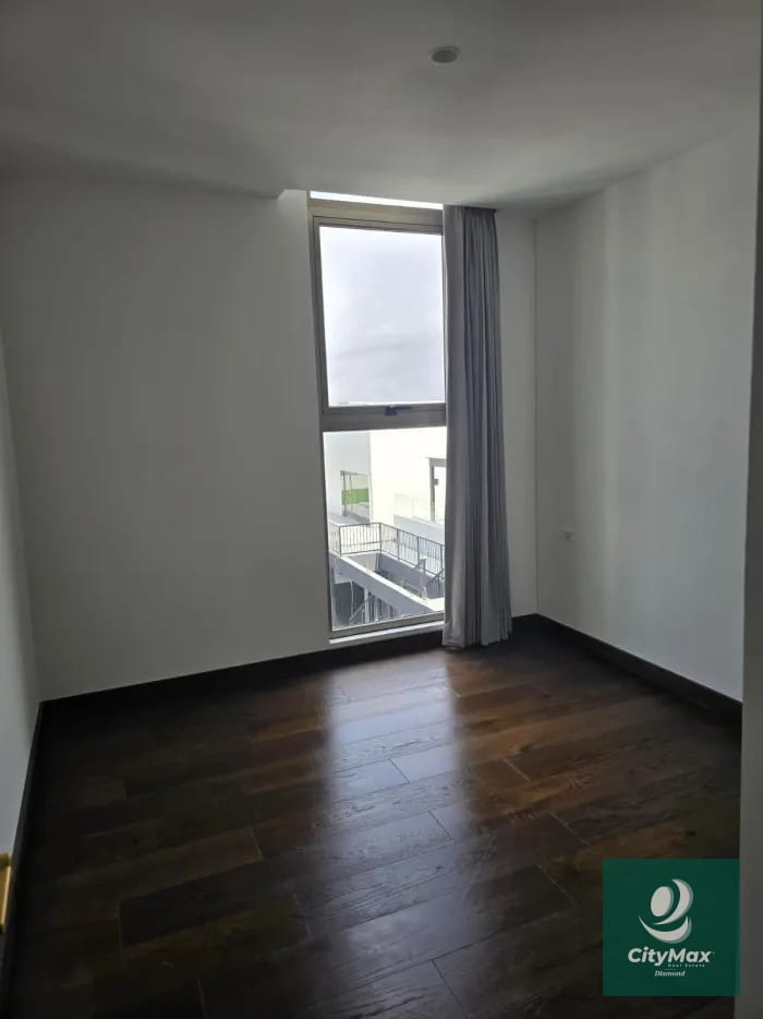 Apartamento en Renta en Edificio Atarah Zona 10 Ciudad de Guatemala — Apartamento en Alquiler en Atarah, Zona 10, Guatemala, Ciudad — foto 10 de 12