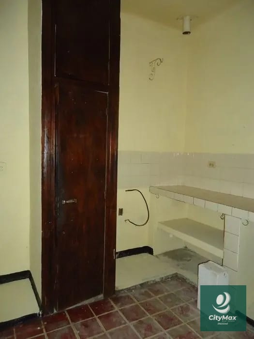 Casa para uso Comercial en Renta en Zona 5 Ciudad de Guatemala — Casa en Alquiler en Zona 5, Guatemala, Ciudad — foto 11 de 17