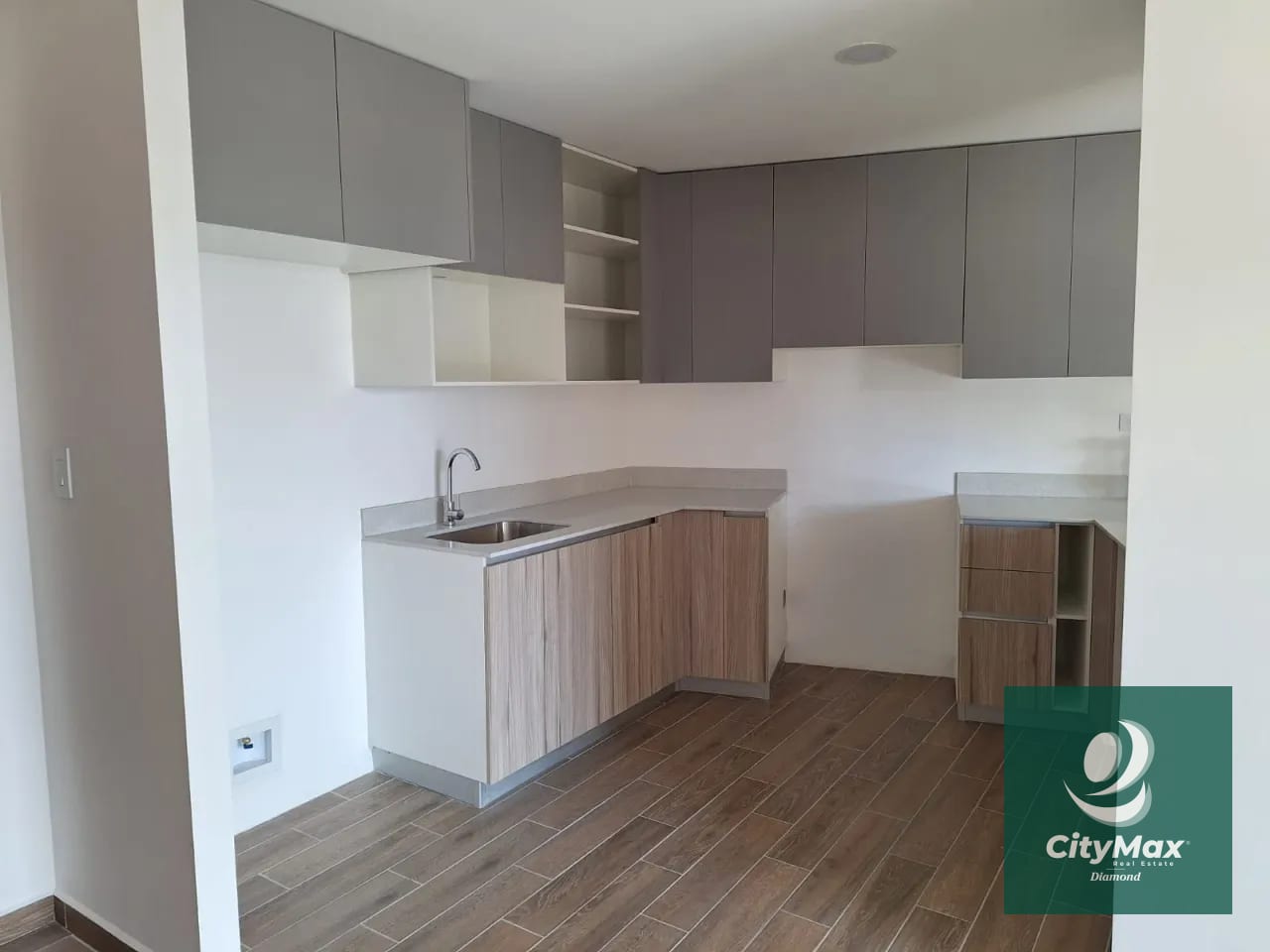 Apartamento en Venta y Renta en nivel alto Parque 14 Zona 14 — Apartamento en Alquiler en Parque 14, Zona 14, Guatemala, Ciudad — foto 15 de 17