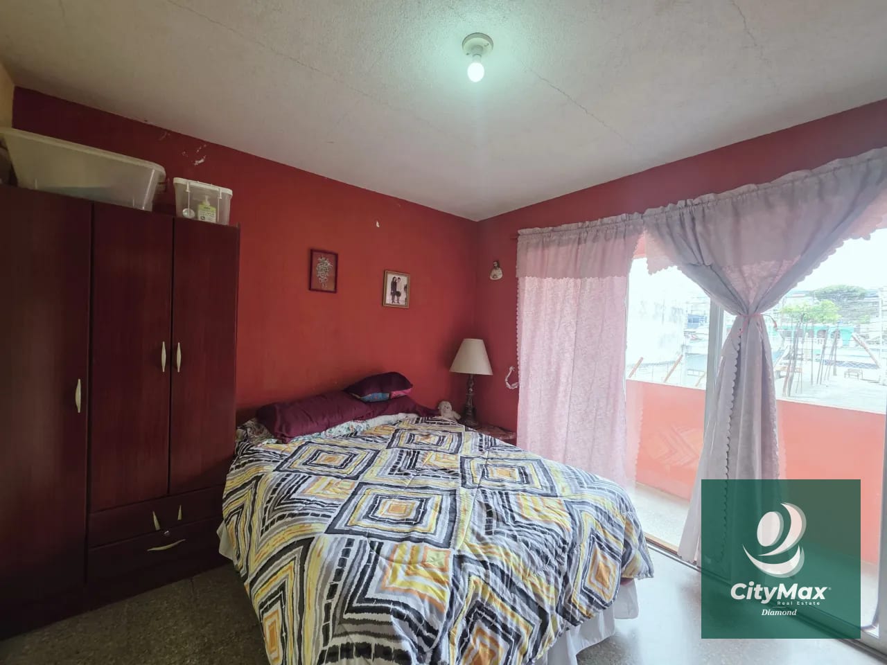 Casa en Venta con Apartamento y Locales en Zona 2 Mixco — Casa en Venta en Zona 2 Mixco, Guatemala, Ciudad — foto 6 de 17