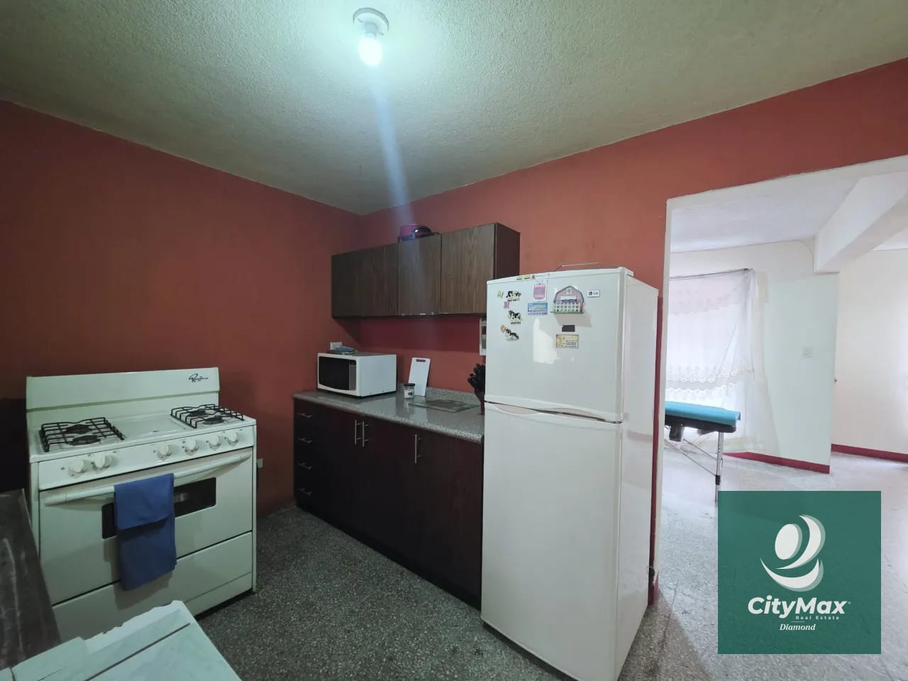 Casa en Venta con Apartamento y Locales en Zona 2 Mixco — Casa en Venta en Zona 2 Mixco, Guatemala, Ciudad — foto 12 de 17