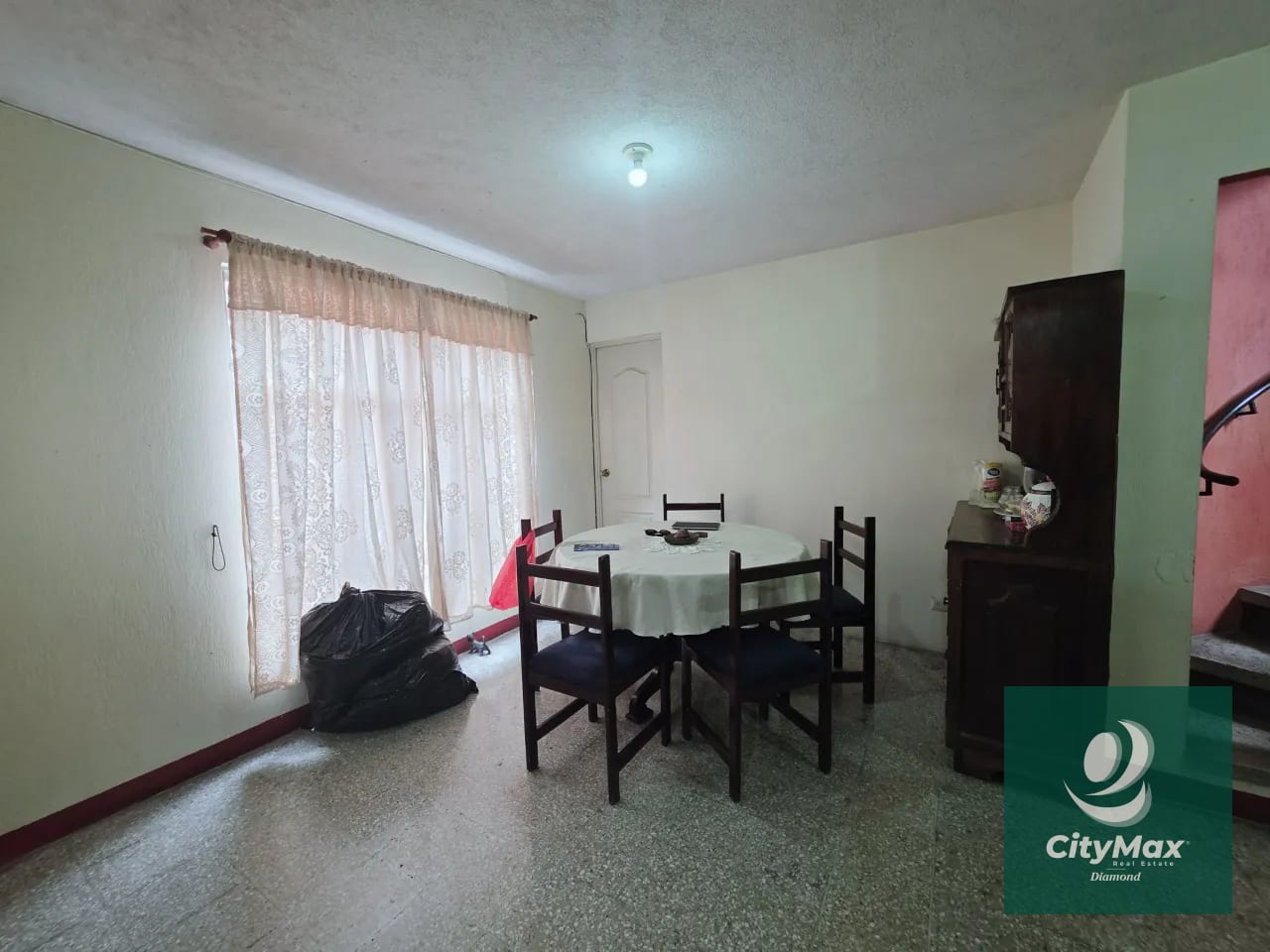 Casa en Venta con Apartamento y Locales en Zona 2 Mixco — Casa en Venta en Zona 2 Mixco, Guatemala, Ciudad — foto 17 de 17