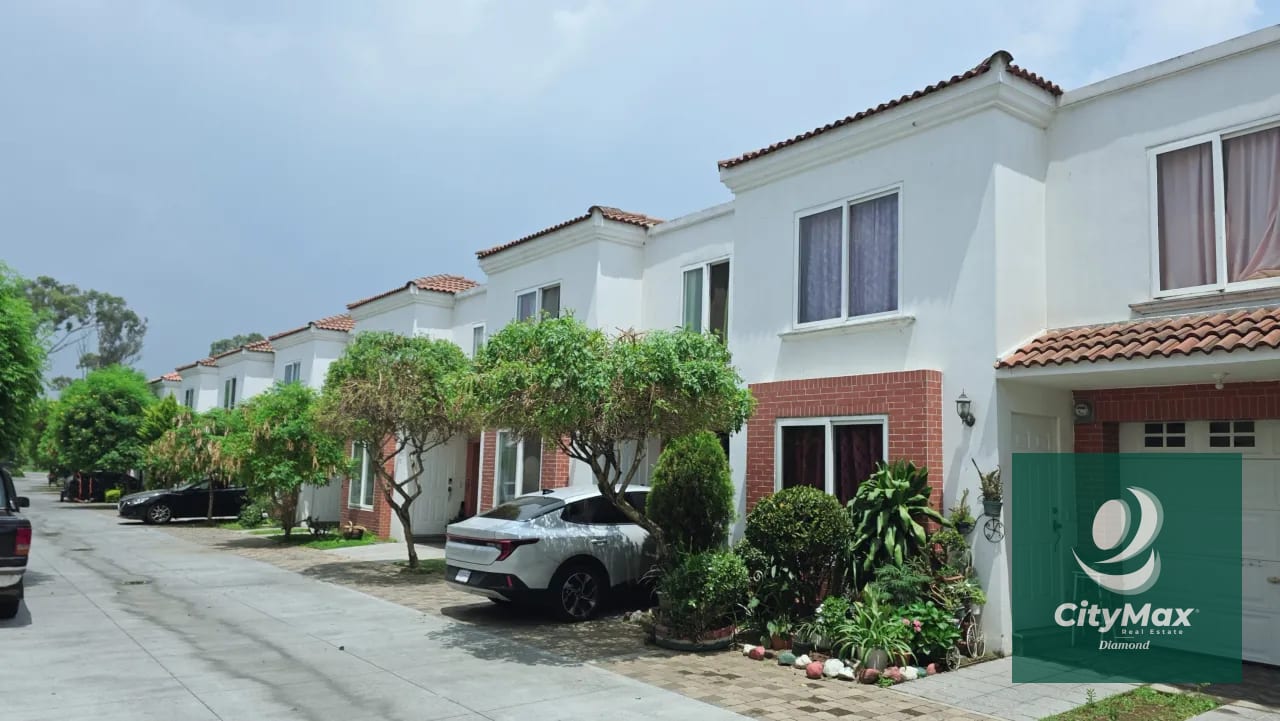 Casa en Venta en Hacienda de Las Flores Zona 2 de Villa Nueva — Casa en Venta en Villa Nueva, Guatemala, Ciudad — foto 1 de 17