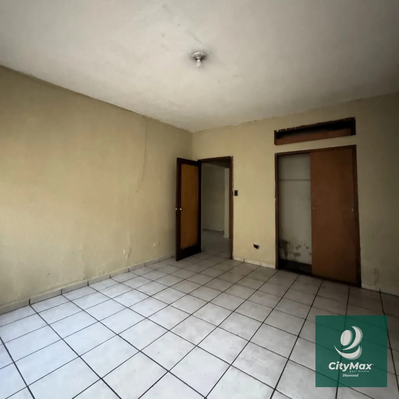 Casa para uso de Oficinas en Renta en Zona 9 Ciudad de Guatemala — Casa en Alquiler en Zona 9, Guatemala, Ciudad — foto 11 de 12