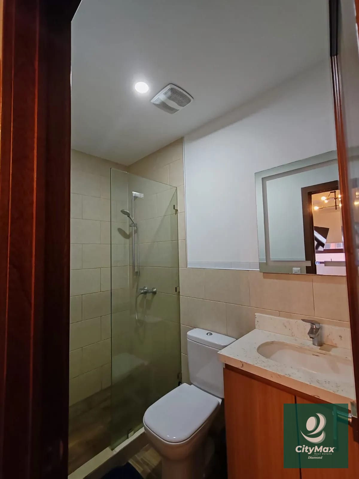 Apartamento Amueblado en Renta en Edificio Salvattore Zona 10 — Apartamento en Alquiler en Salvattore, Zona 10, Guatemala, Ciudad — foto 10 de 12