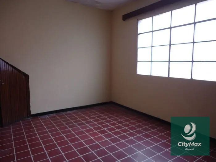Casa para uso Comercial en Renta en Zona 5 Ciudad de Guatemala — Casa en Alquiler en Zona 5, Guatemala, Ciudad — foto 2 de 17
