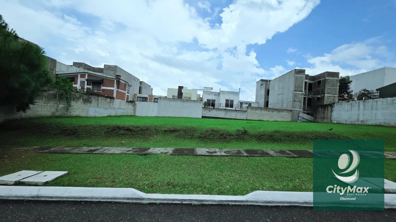 Terreno Residencial en Venta en Hacienda Real Zona 16 — Terreno en Venta en Hacienda Real, Zona 16, Guatemala, Ciudad — foto 2 de 10