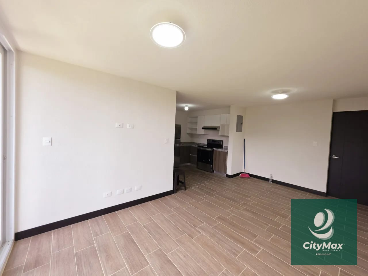 Apartamento en Renta en Monet Cristo Rey Puerta Parada — Apartamento en Alquiler en Santa Catarina Pinula, Guatemala, Ciudad — foto 3 de 14