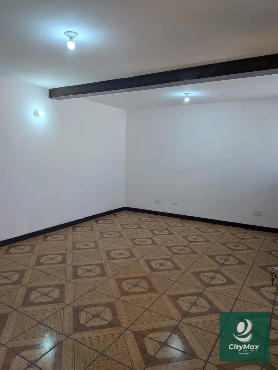 Casa dentro de Condominio en Venta en Zona 12 de Villa Nueva — Casa en Venta en Villa Nueva, Guatemala, Ciudad — foto 4 de 12