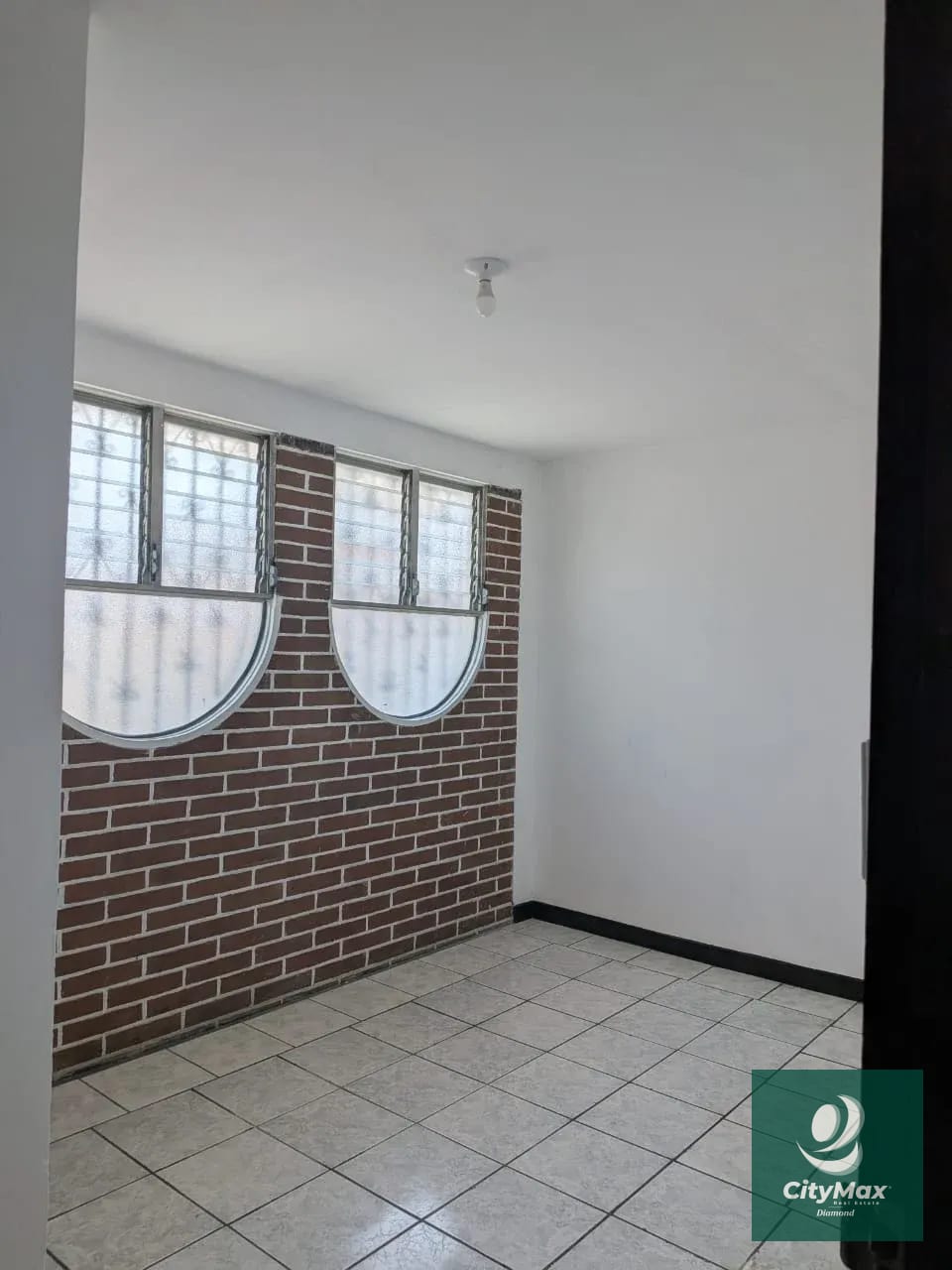 Casa dentro de Condominio en Venta en Zona 12 de Villa Nueva — Casa en Venta en Villa Nueva, Guatemala, Ciudad — foto 7 de 12