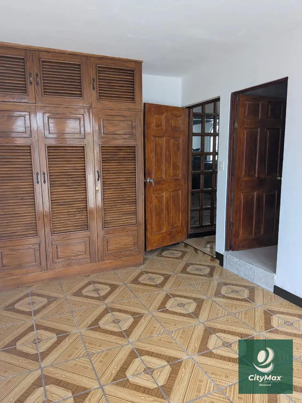 Casa dentro de Condominio en Venta en Zona 12 de Villa Nueva — Casa en Venta en Villa Nueva, Guatemala, Ciudad — foto 8 de 12