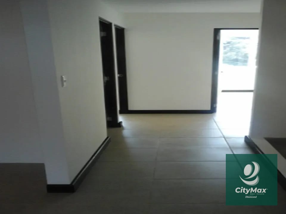 Apartamento en Renta en Hexa Cañada Zona 16 Guatemala — Apartamento en Alquiler en Hexa Cañada 16, Zona 16, Guatemala, Ciudad — foto 9 de 11