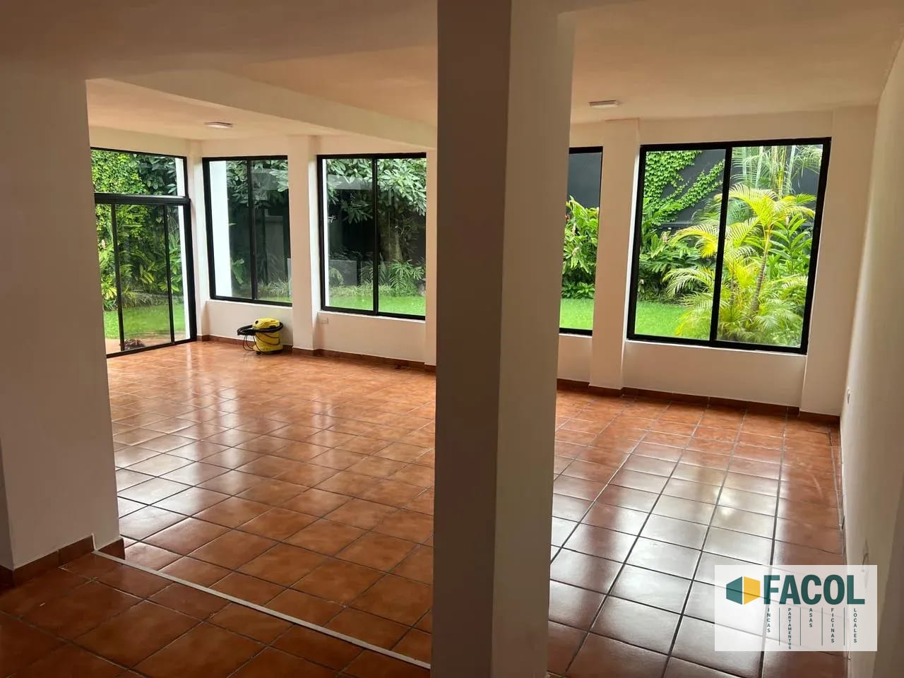 🏠 Casa en Renta, Zona 14. la Villa — Casa en Alquiler en La Villa, Zona 14, Guatemala, Ciudad — foto 3 de 13