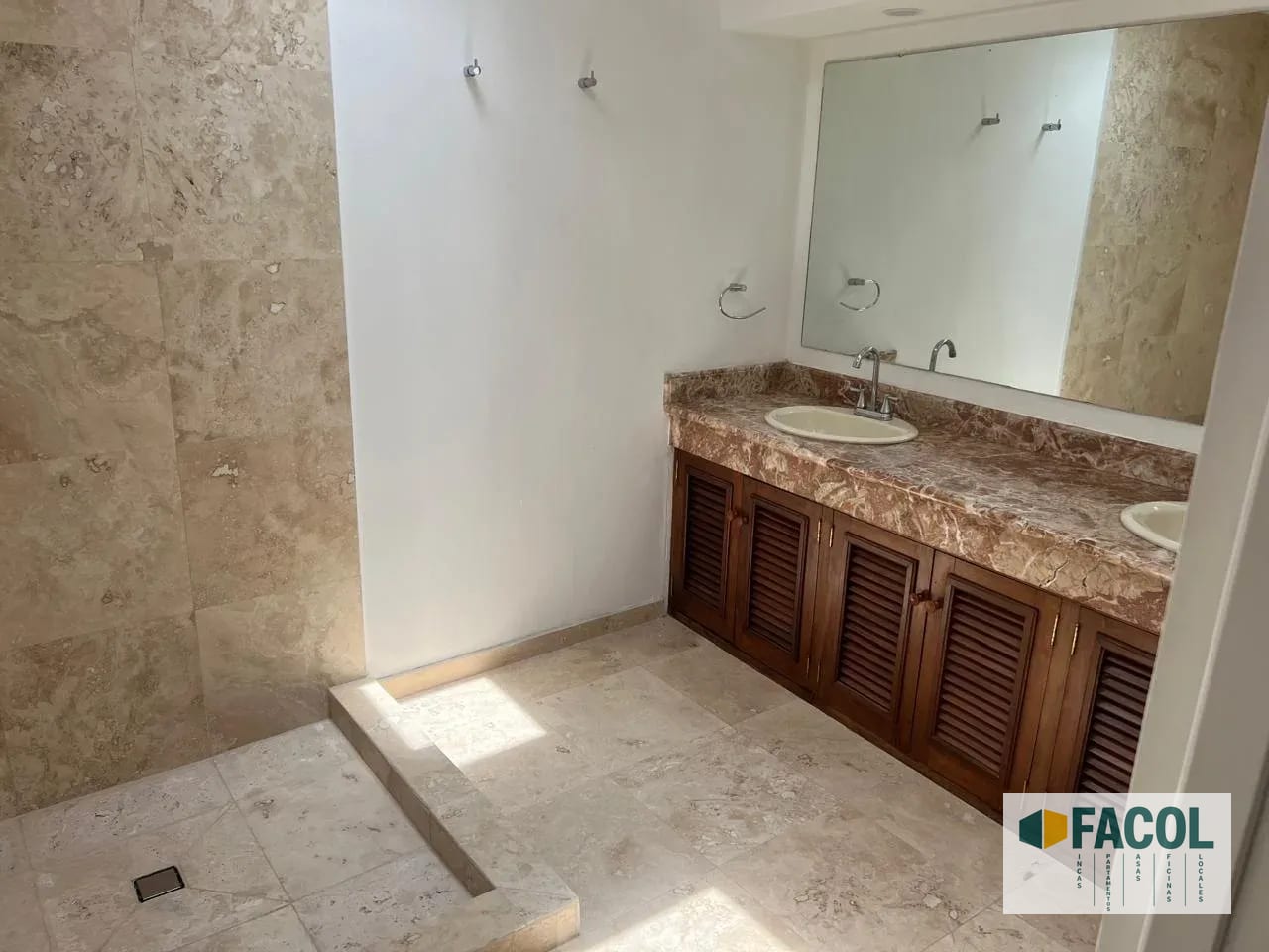 🏠 Casa en Renta, Zona 14. la Villa — Casa en Alquiler en La Villa, Zona 14, Guatemala, Ciudad — foto 10 de 13