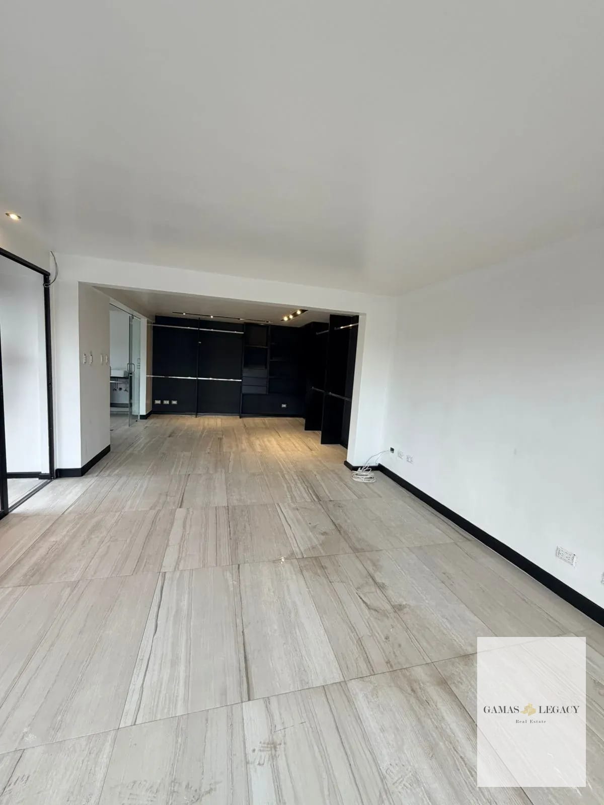 Casa en Venta | Casa de esquina | Santuaria Muxbal — Casa en Venta en Santuaria Muxbal, Muxbal, Guatemala, Ciudad — foto 6 de 16