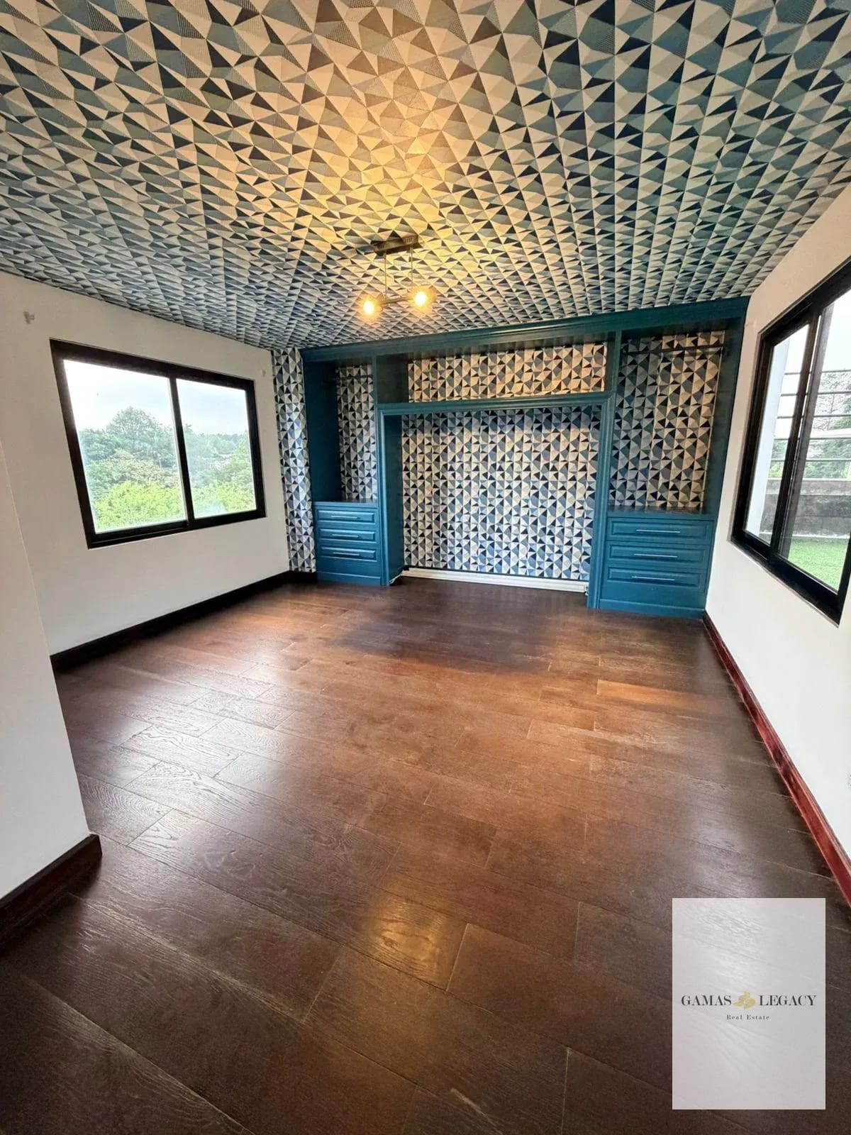 Casa en Venta | Casa de esquina | Santuaria Muxbal — Casa en Venta en Santuaria Muxbal, Muxbal, Guatemala, Ciudad — foto 7 de 16