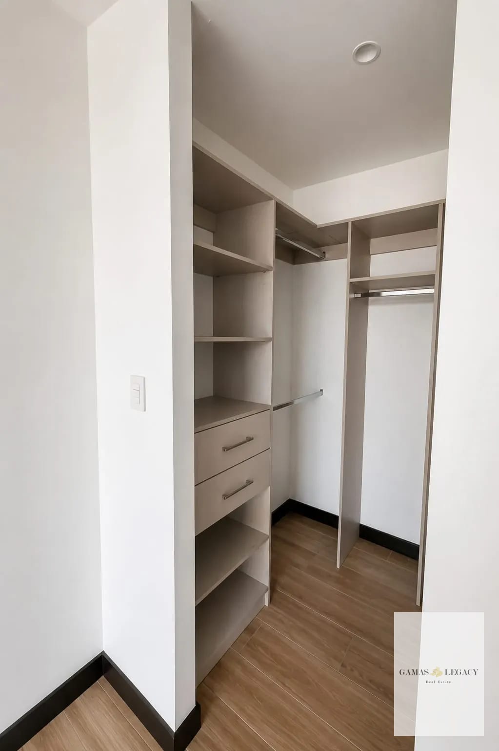 APARTAMENTO EN RENTA | ABITARE LAS AMERICAS | ZONA 13 — Apartamento en Alquiler en Zona 13, Guatemala, Ciudad — foto 4 de 6