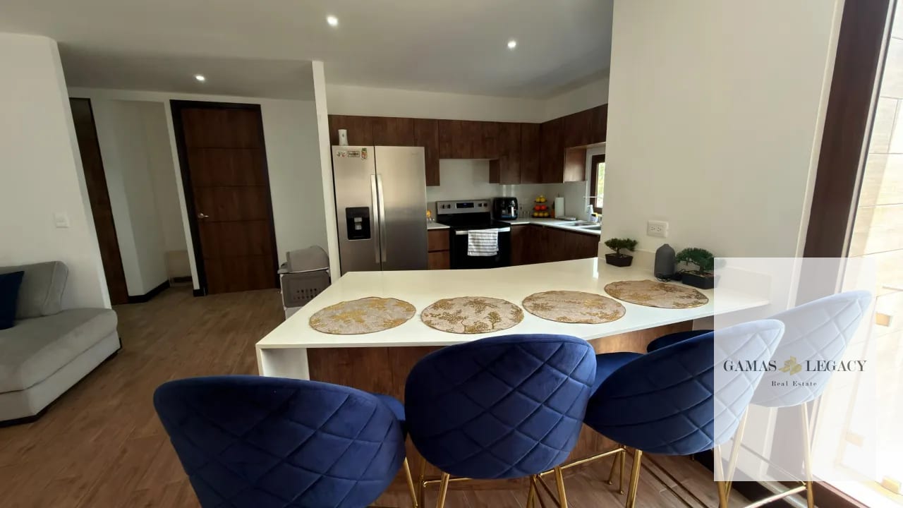 Apartamento en Venta | Marques de Oakland | Zona 10 — Apartamento en Venta en Marques de Oakland, Zona 10, Guatemala, Ciudad — foto 1 de 13
