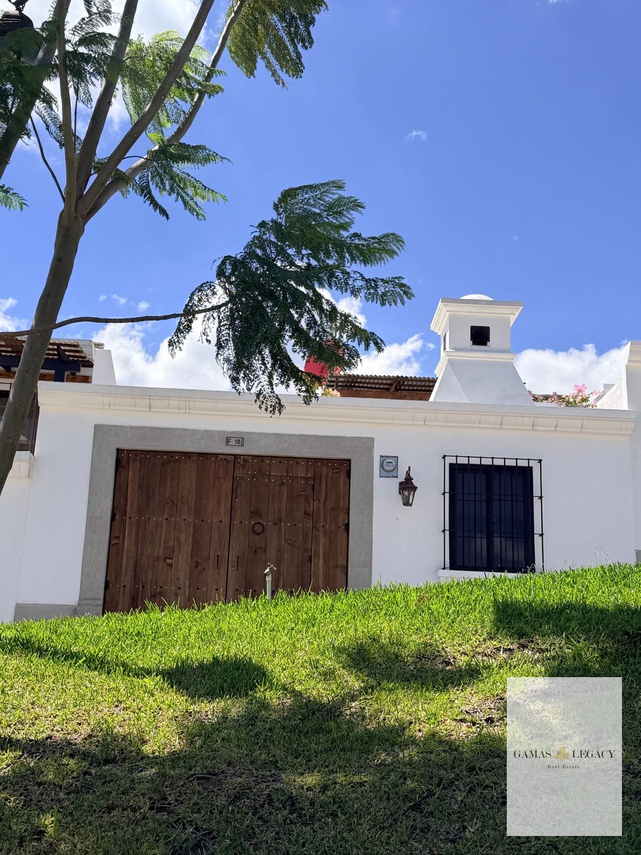 Casa en venta| San Pedro Las Huertas| Antigua Guatemala — Casa en Venta en Antigua, Sacatepéquez — foto 1 de 15