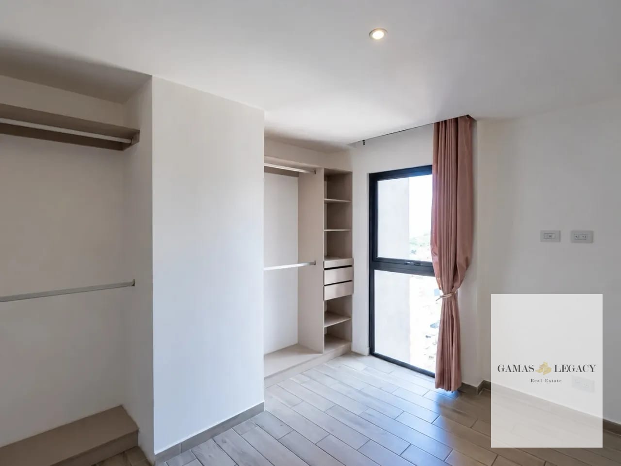 Apartamento en VENTA – zona 10 — Apartamento en Venta en Parque 10, Zona 10, Guatemala, Ciudad — foto 4 de 14