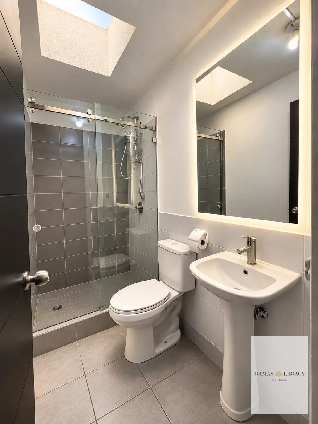 Casa en VENTA - Condado San Jacinto — Casa en Venta en Lomas de San Jacinto, Zona 10 Mixco, Guatemala, Ciudad — foto 9 de 12