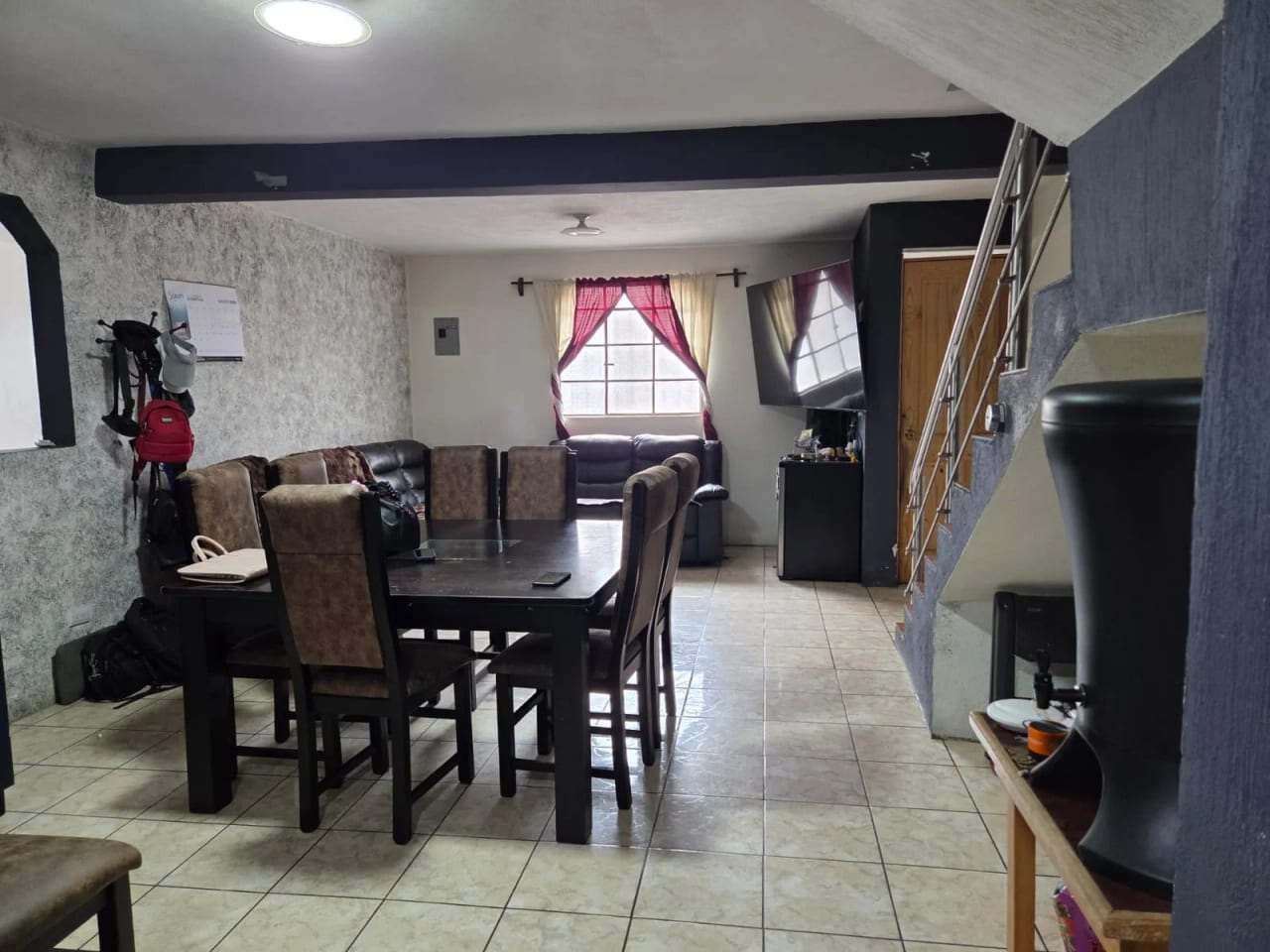 Vendo Casa 2 Niveles Zona 1 Sobre la 1RA Calle y 18 Av. C, Zona 1 REF.6921 — Casa en Venta en Zona 1, Guatemala, Ciudad — foto 10 de 14