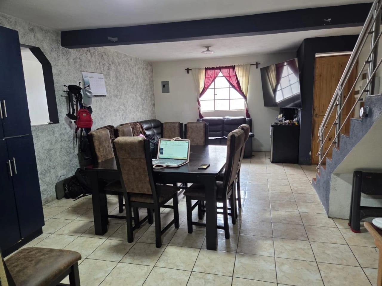 Vendo Casa 2 Niveles Zona 1 Sobre la 1RA Calle y 18 Av. C, Zona 1 REF.6921 — Casa en Venta en Zona 1, Guatemala, Ciudad — foto 11 de 14
