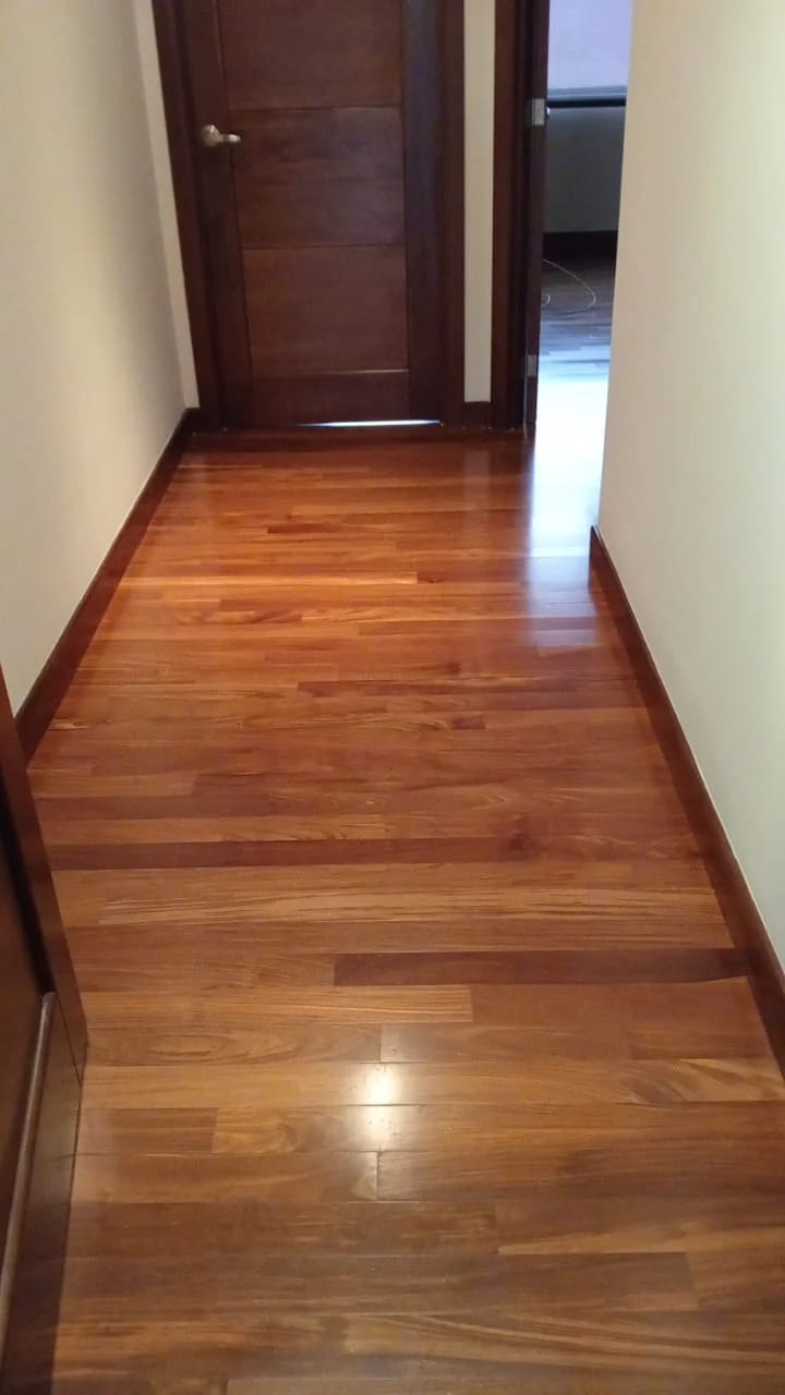 Vendo Apto Z.10 Edif. Mirafiori REF.6827 *110 M2, 2 Hab, 2 Baños, 2 Parqueos — Apartamento en Venta en Zona 10, Guatemala, Ciudad — foto 2 de 7