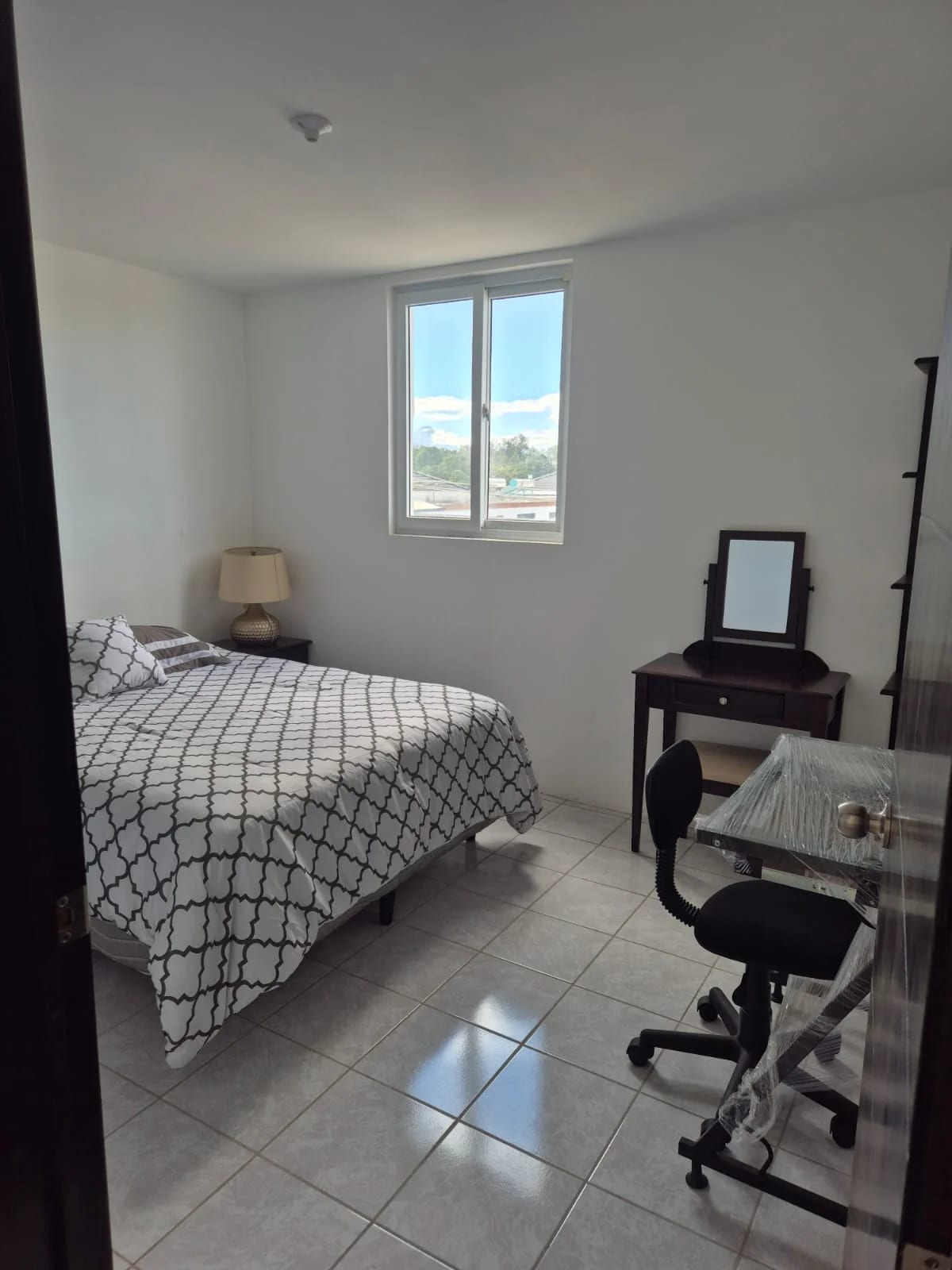 VENDO ULTIMO APTO NUEVO CONDOMINIO VISTAS DE HACIENDA REAL Z.16 REF.6698B — Apartamento en Venta en Zona 16, Guatemala, Ciudad — foto 7 de 10