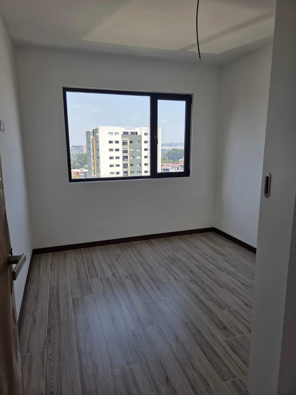 VENDO APTO Z.10 NEO REF.6884 *58 M2, 2 HAB, 1 BAÑO, 1 PARQUEO, BODEGA — Apartamento en Venta en Zona 10, Guatemala, Ciudad — foto 1 de 17