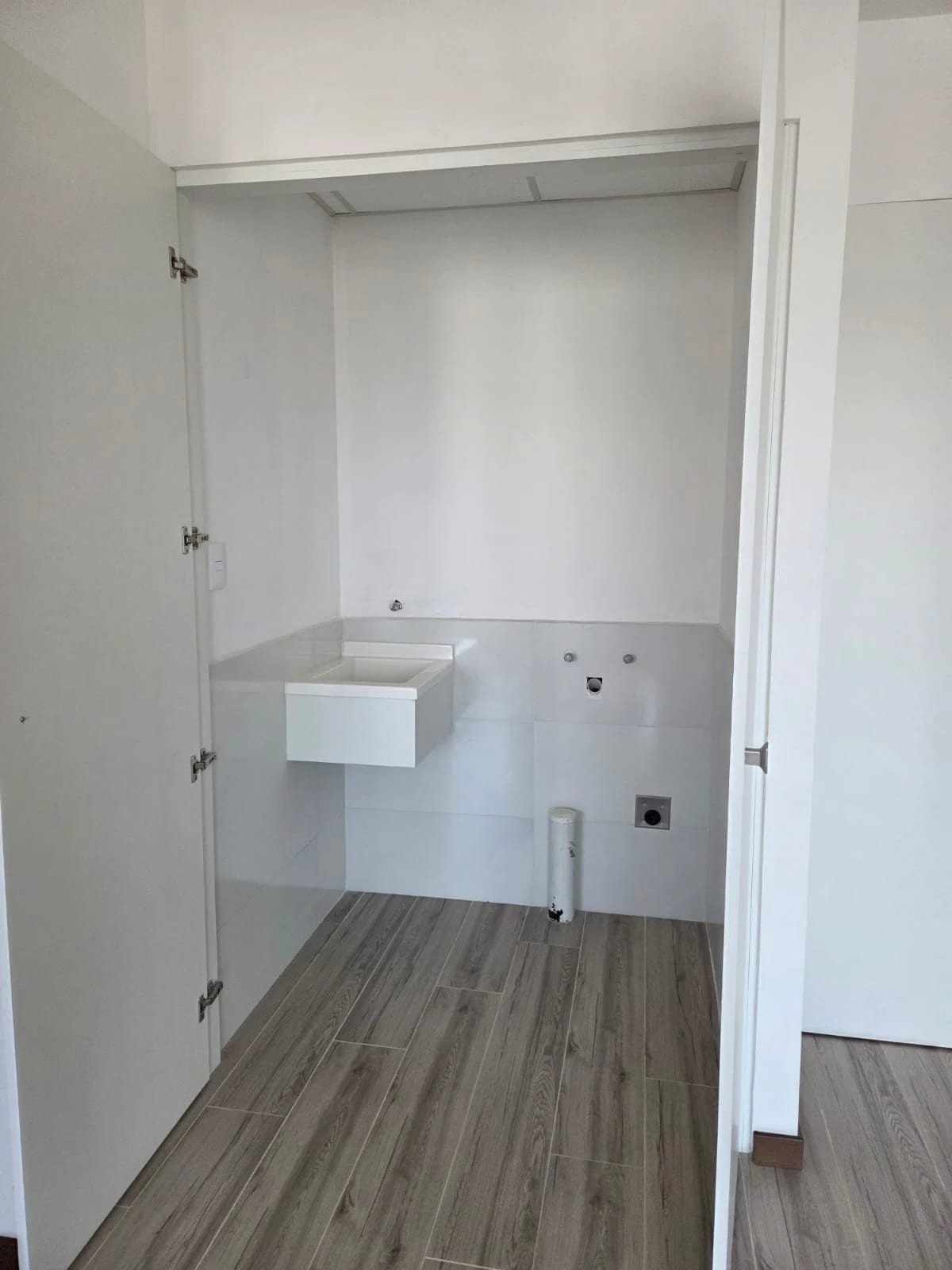 VENDO APTO Z.10 NEO REF.6884 *58 M2, 2 HAB, 1 BAÑO, 1 PARQUEO, BODEGA — Apartamento en Venta en Zona 10, Guatemala, Ciudad — foto 7 de 17