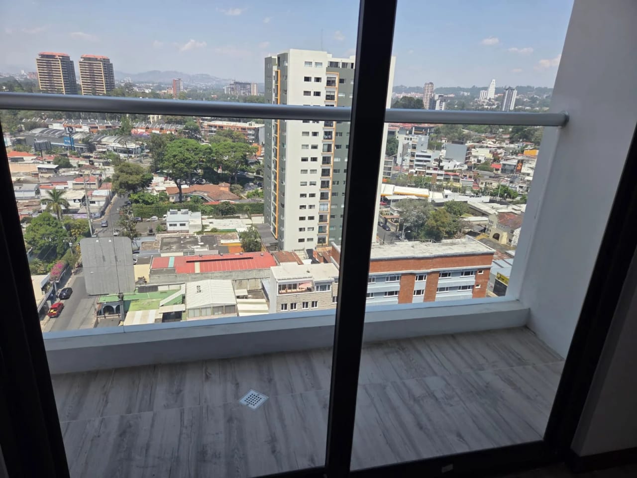 VENDO APTO Z.10 NEO REF.6884 *58 M2, 2 HAB, 1 BAÑO, 1 PARQUEO, BODEGA — Apartamento en Venta en Zona 10, Guatemala, Ciudad — foto 15 de 17