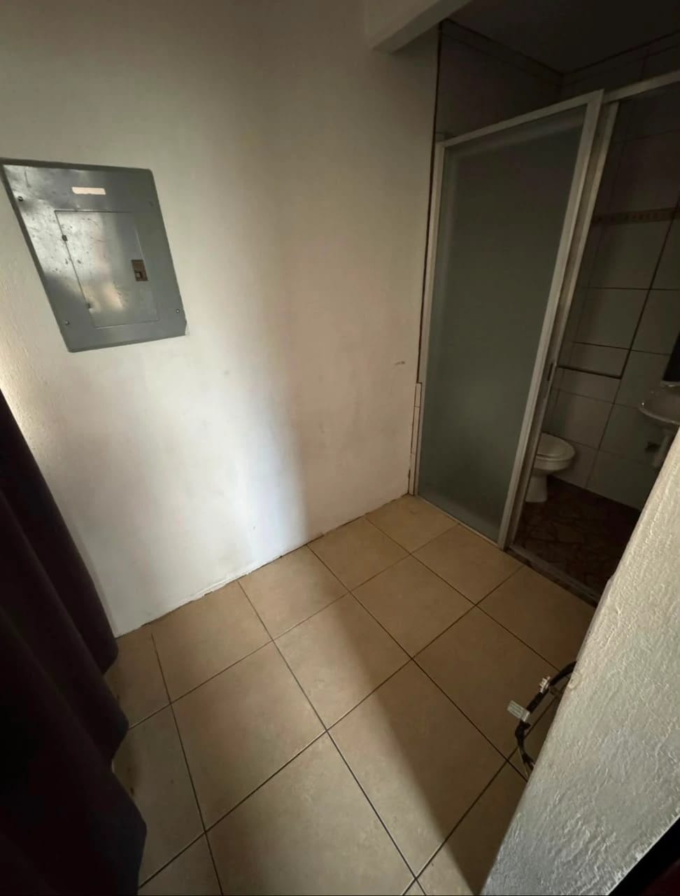 Rento Apto 3 Hab Zona 14 la Villa REF.6941 — Apartamento en Alquiler en Zona 14, Guatemala, Ciudad — foto 16 de 16