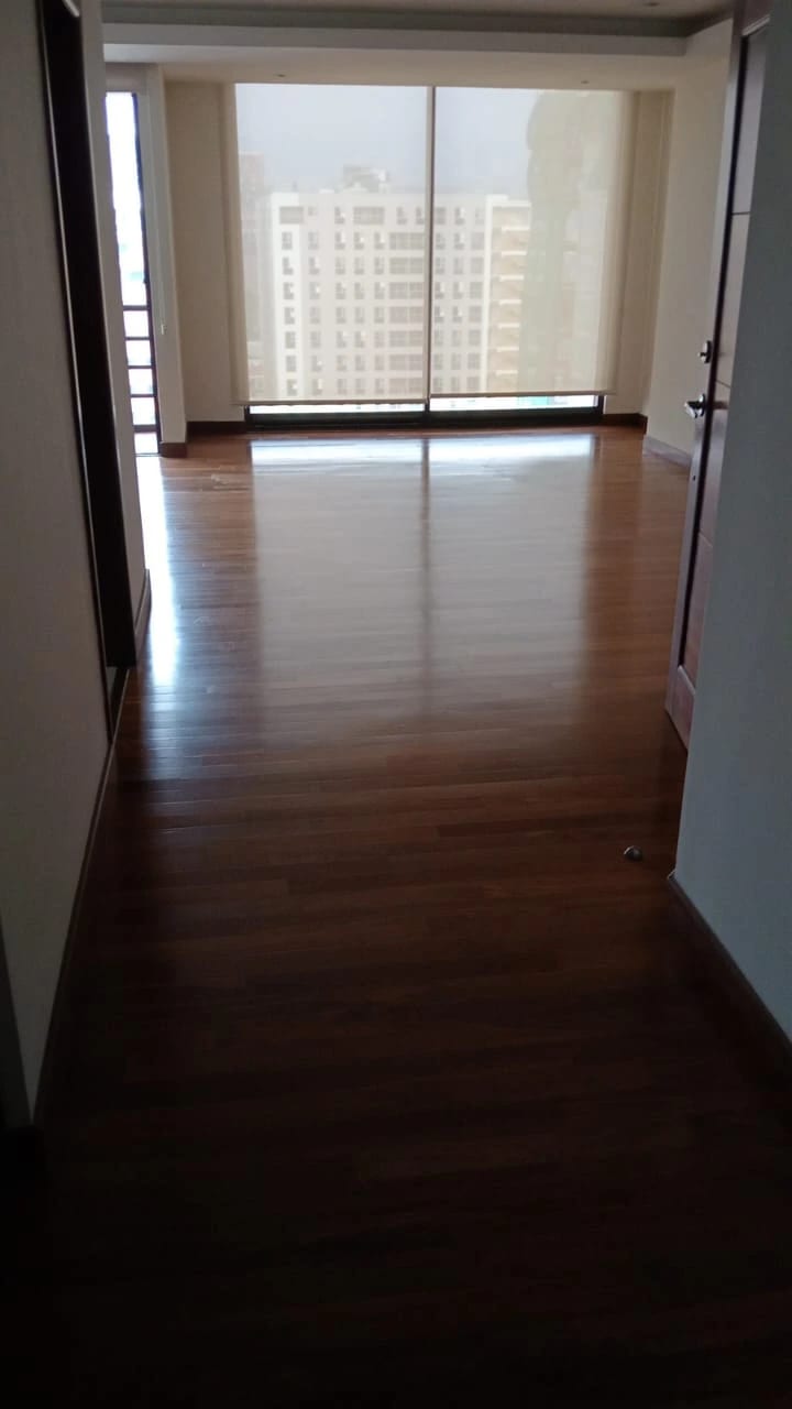 Vendo Apto Z.10 Edif. Mirafiori REF.6827 — Apartamento en Venta en Zona 10, Guatemala, Ciudad — foto 5 de 7