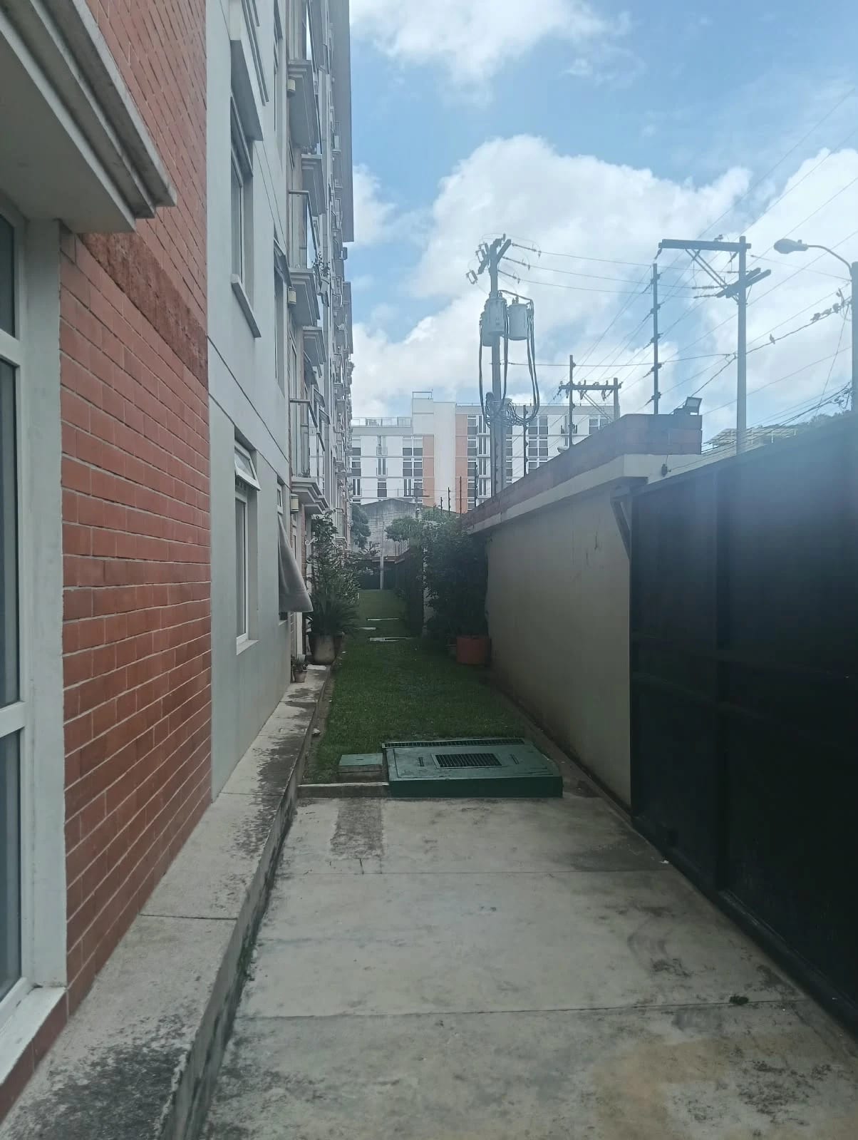 Rento Apto Zona 1, Historico 1, REF.6943 *2 Hab, Estudio, 2 Baños — Apartamento en Alquiler en Zona 1, Guatemala, Ciudad — foto 2 de 13