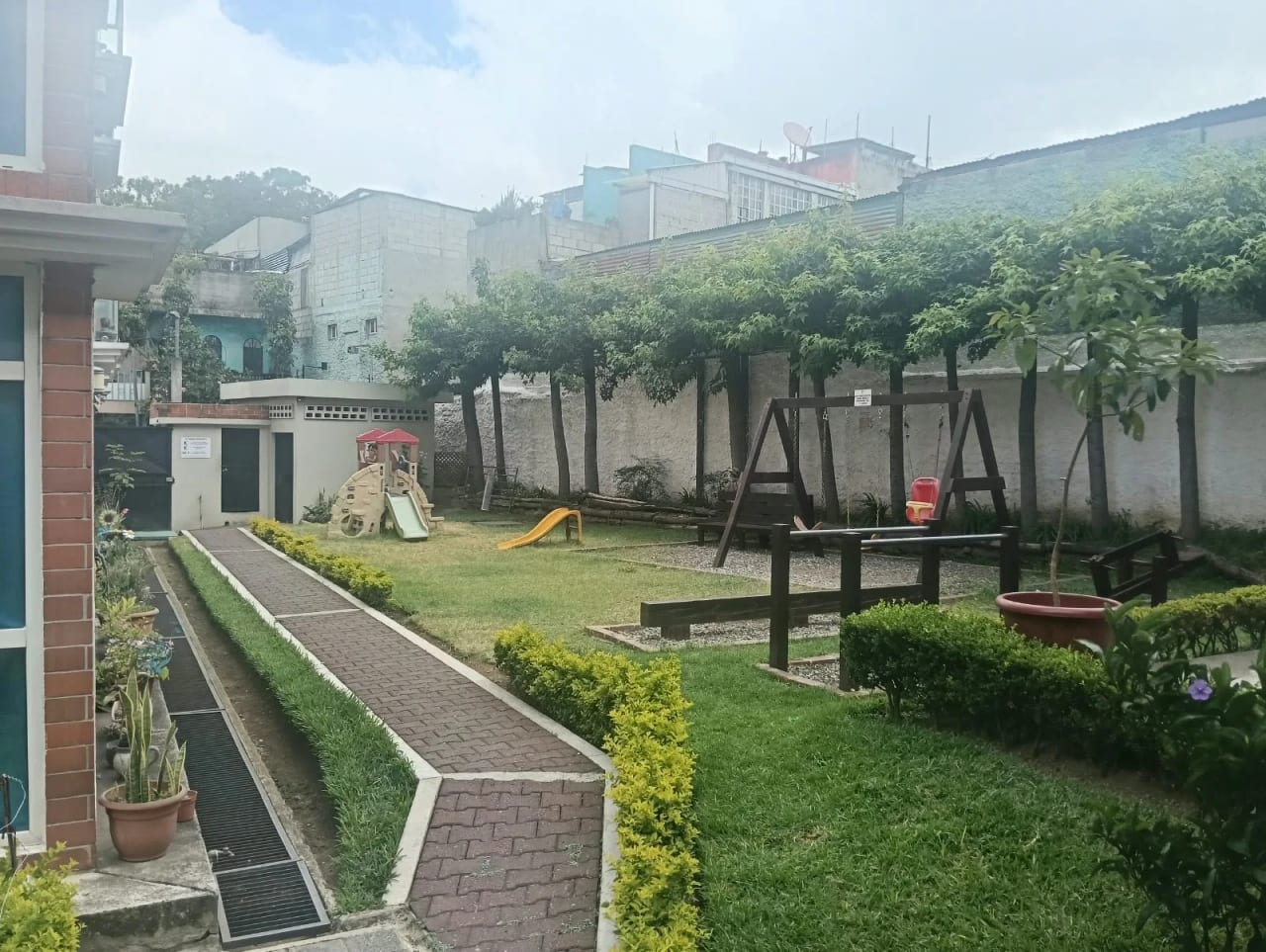 Rento Apto Zona 1, Historico 1, REF.6943 *2 Hab, Estudio, 2 Baños — Apartamento en Alquiler en Zona 1, Guatemala, Ciudad — foto 11 de 13