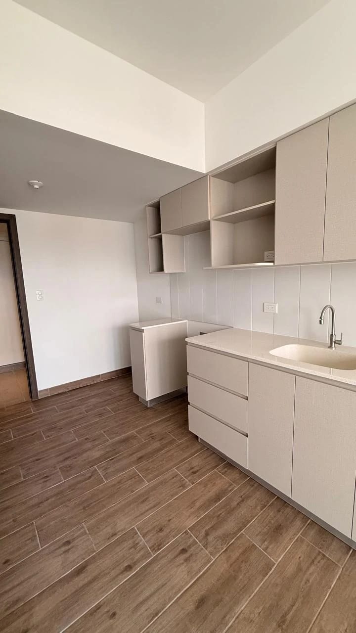 Rento Apto Nuevo Modra 2 Zona 4 Ref 6944 *1 Hab, 1 Baño, 1 Parqueo — Apartamento en Alquiler en Zona 4, Guatemala, Ciudad — foto 1 de 14